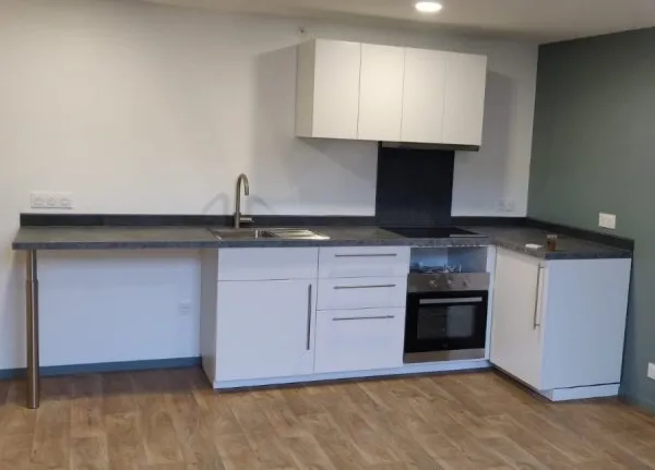 Loue T2 duplex Bordeaux barrière de Toulouse - 39m²