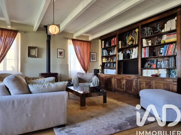 Maison 7 pièces 185 m²