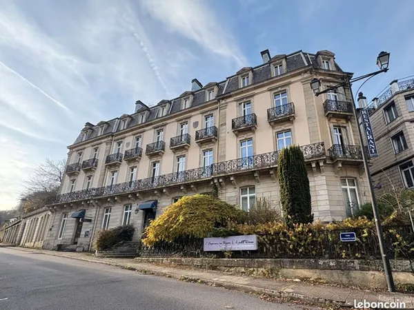 Immeuble 33 pièces 1450 m²