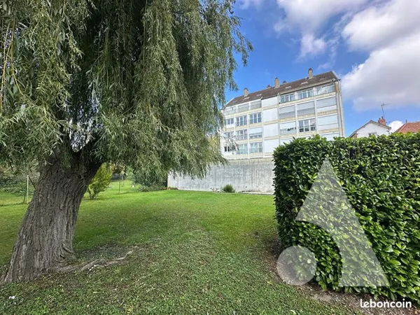 Appartement 5 pièces 103 m²