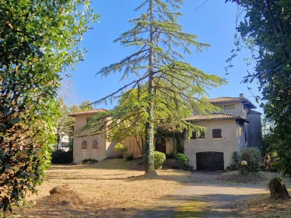 Maison de luxe 7 pièces 193 m²