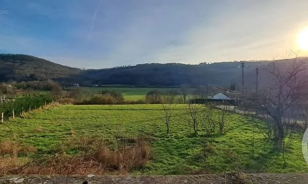 Terrain 764 m²