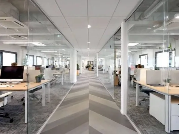 Bureaux 1 pièce 1144 m²