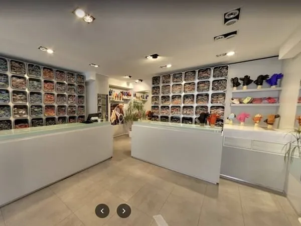 Boutique 2 pièces 68 m²