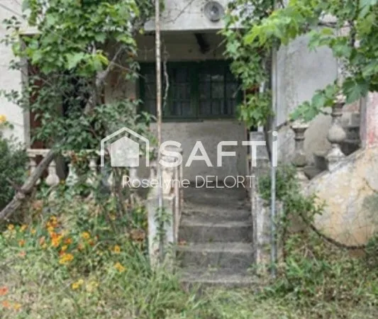 Petite maison ancienne