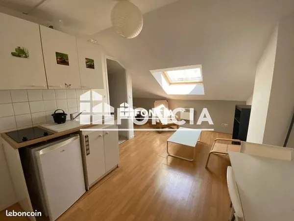 Appartement 1 pièce 14 m²