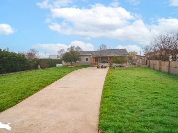 Maison 6 pièces 192 m²