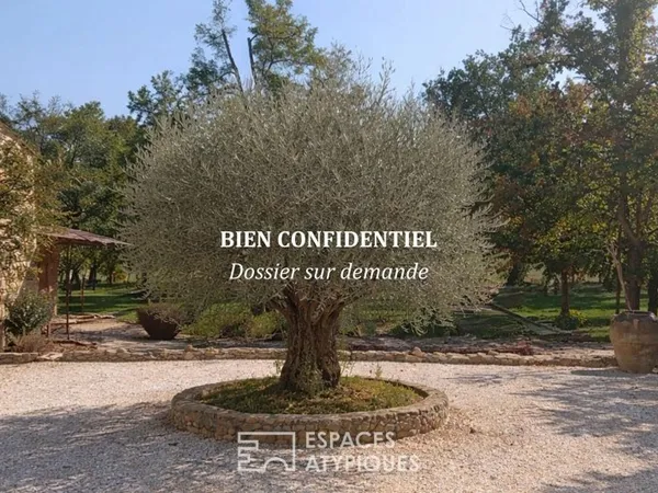 Authentique bergerie revisitée dans son écrin de verdure