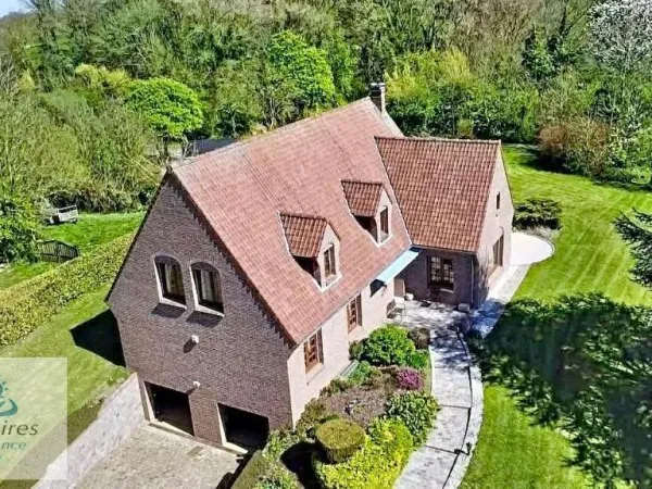 Maison 10 pièces 228 m²