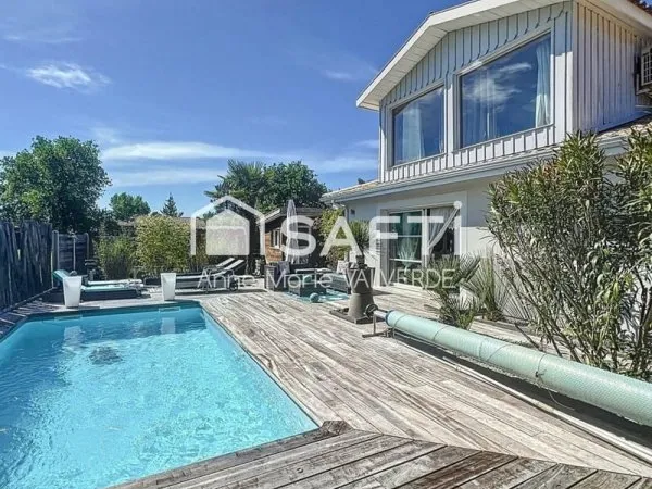 MAISON CONTEMPORAINE DE 144m2- LE PORGE