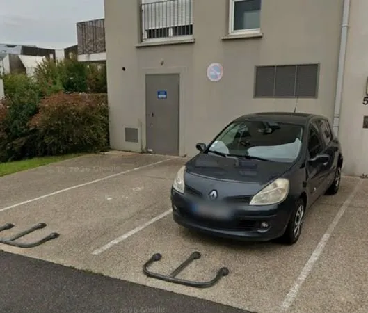 Place de parking à louer