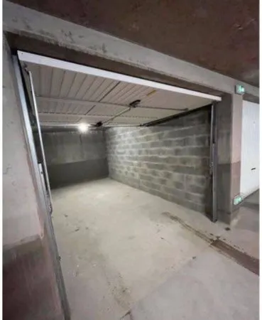 Parking 15 m²