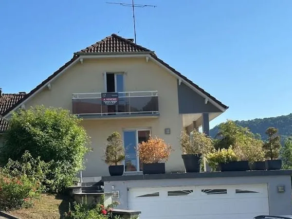Maison 8 pièces 153 m²