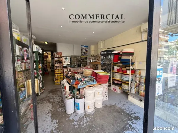Commerce 122 m²