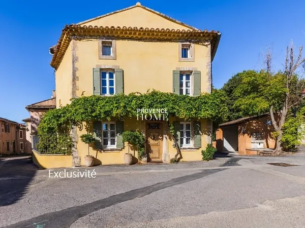 Maison de village