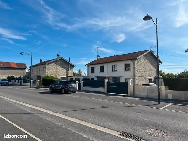 Maison St Dizier 6 pièce(s) 105 m2 hors annexes