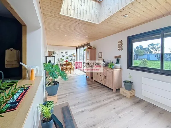 Maison plain-pied 3 ch Terrain 873 m²