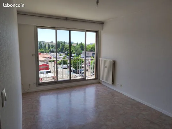 Appartement 2 pièces 44,02m² avec grand balcon