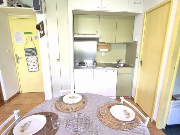Studio 3 pièces 23 m²