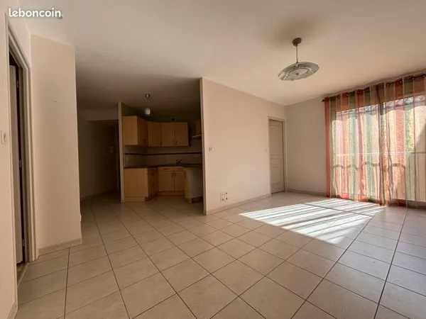 Appartement T2 - 42m² + parking + cellier