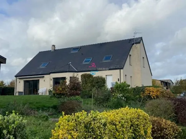Maison 9 pièces 245 m²