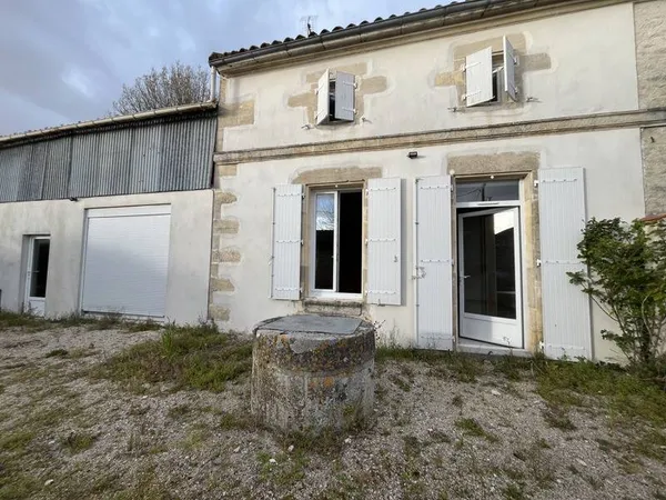 Charentaise de 4 pièces principales