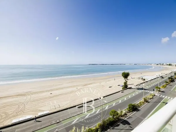 LA BAULE - FACE À LA MER - 5e ÉTAGE - Appartement de 85 m² avec terrasse