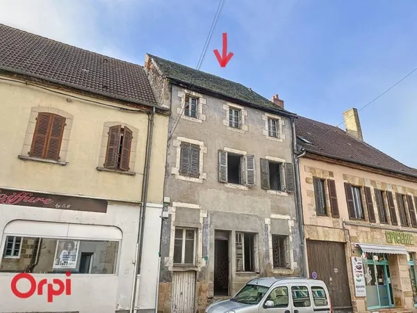 Maison Montmarault 5 pièce(s) 95 m2