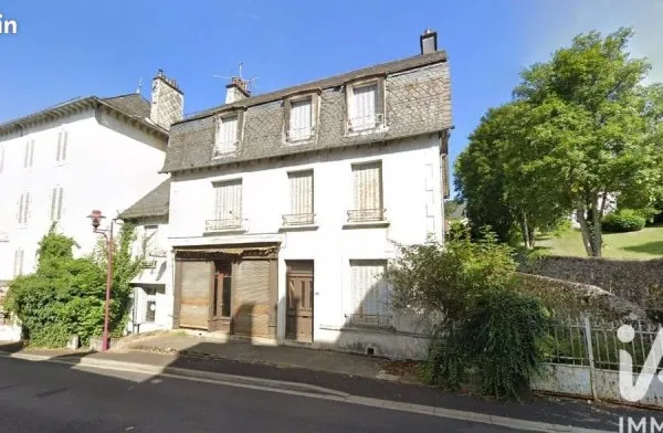 Maison de village 10 pièces 271 m²