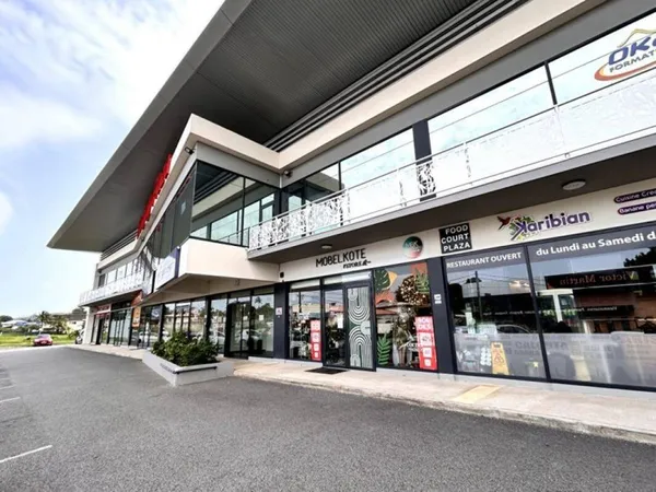 Bureaux 864 m²