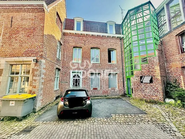 Studio 2 pièces 70 m²
