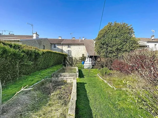 Maison 3 pièces 148 m²