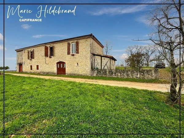 Maison en pierre familiale de 245m² - jardin de + de 1600m² - 4 chambres
