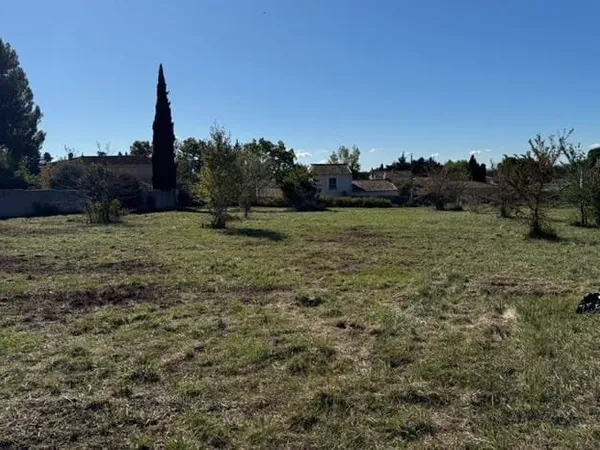 Terrain 480 m²