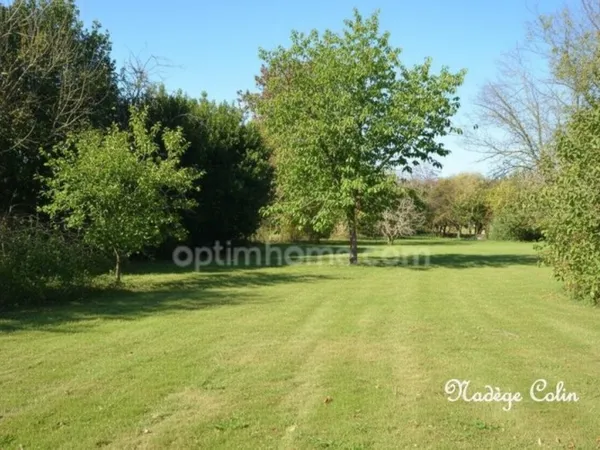 Terrain paysager constructible - Magny Les Hameaux