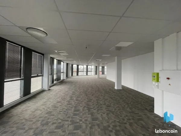 Bureaux 278 m² Le Mans