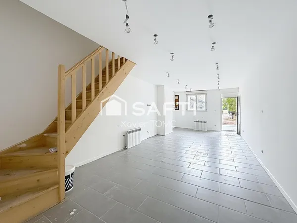 A LOUER MAISON T3