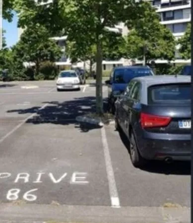 Location place parking privée residencielle