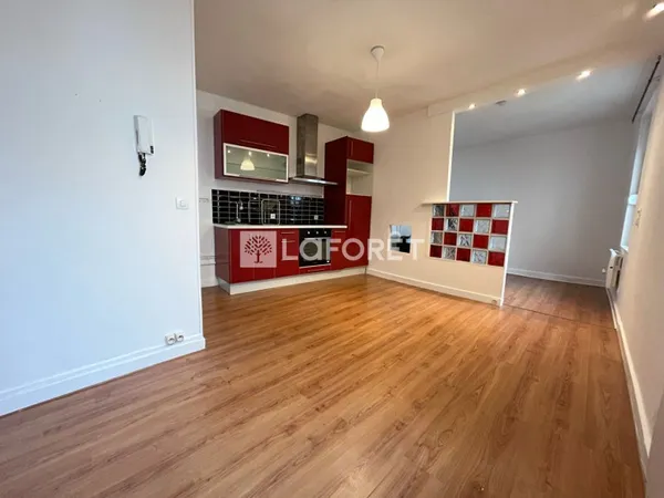 Studio 1 pièce 30 m²