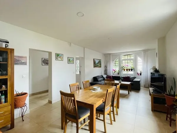 Maison 6 pièces 155 m²