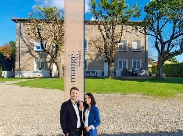 Maison - 3 Chambres - Jardin - Terrasse - Garage - 2 Places de parking privatives - Proches commerce