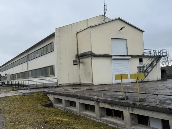 Local Divers 3160 m² OYONNAX