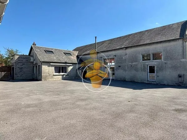 Immeuble 6 pièces 395 m²