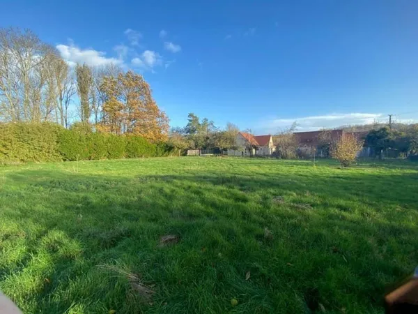 Terrain à bâtir Vente Vexin-sur-Epte  2100m² 135000€