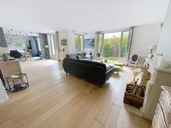 Maison de luxe 6 pièces 200 m²