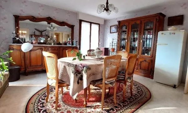 Appartement 5 pièces 103 m²