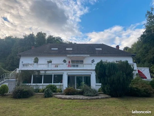 Maison/Villa 450m2 Verdelot 77510