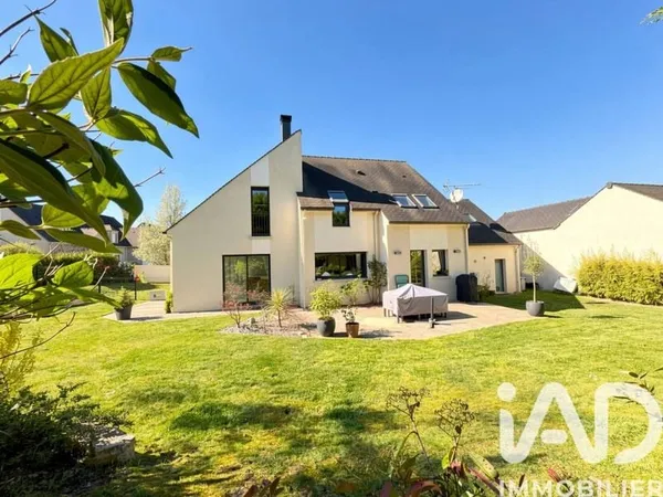 Maison 6 pièces 178 m²