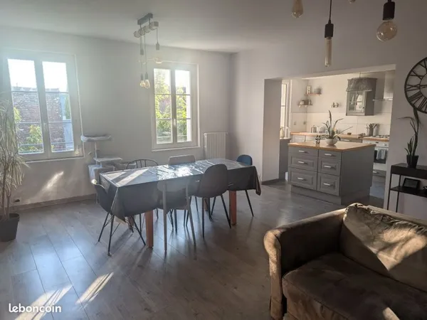 Vente maison de bourg T7 136 m2 - coeur de Fondettes