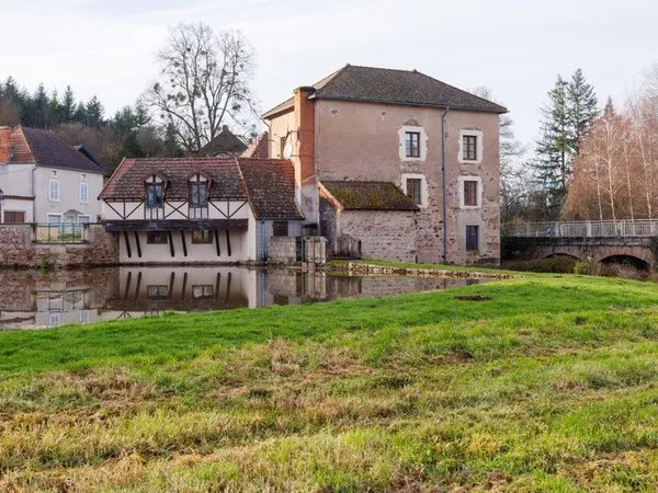 Exclusivité Propriété à vendre 10 pièces OZOLLES (71)-Ancien Moulin